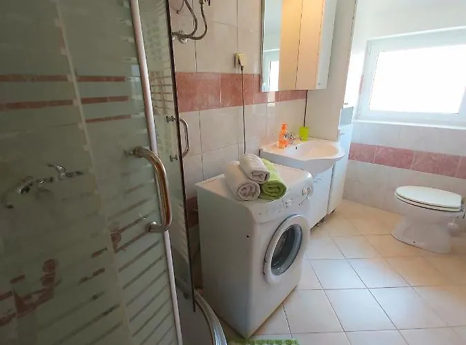 Apartment La Meri Cunski