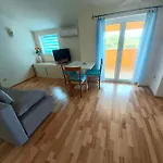 Lejlighed La Meri *